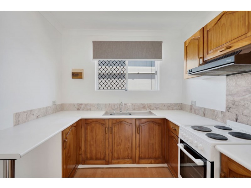 12/87-91 Earl Street, Westcourt QLD 4870