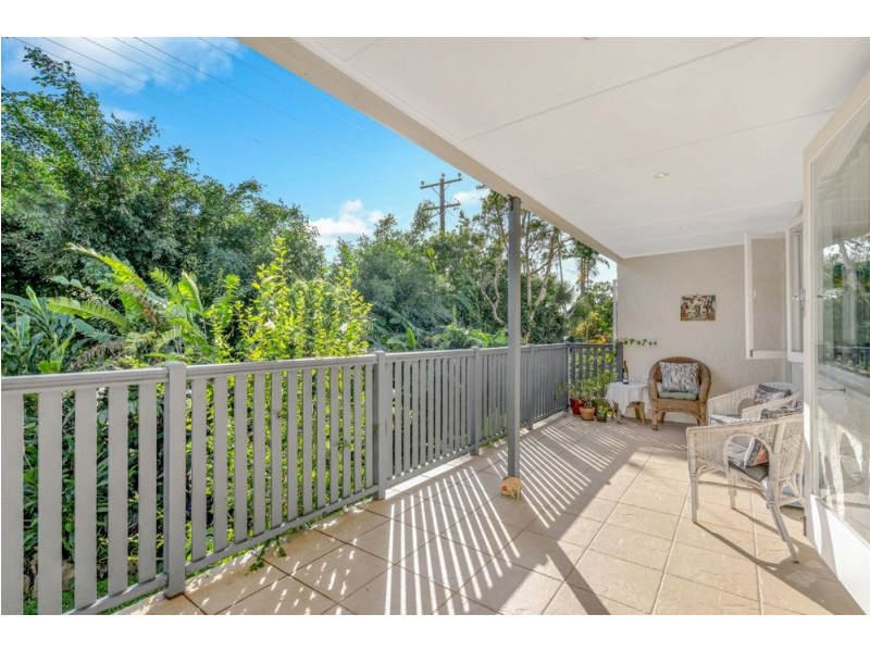 33 Hodel Street, Whitfield QLD 4870
