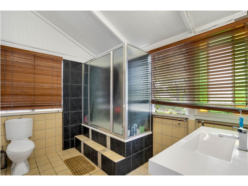 115 Martyn Street, Parramatta Park QLD 4870