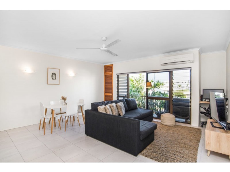 9/49-51 Digger Street, Cairns North QLD 4870