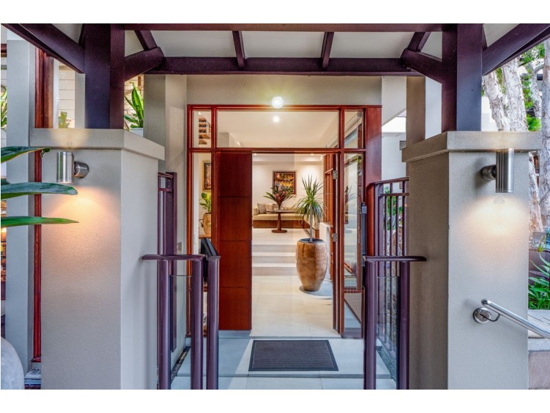 U113, L111 / 5 Triton Street, Palm Cove QLD 4879