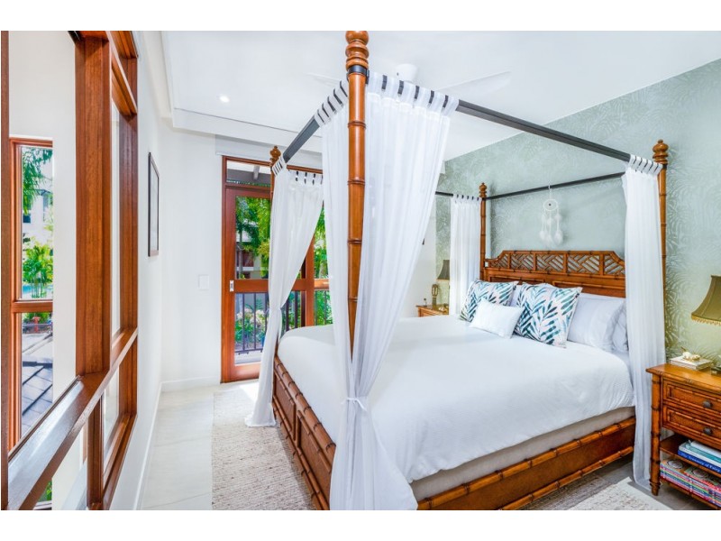 U113, L111 / 5 Triton Street, Palm Cove QLD 4879