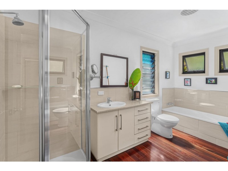 9 Dowsett Close, Yorkeys Knob QLD 4878