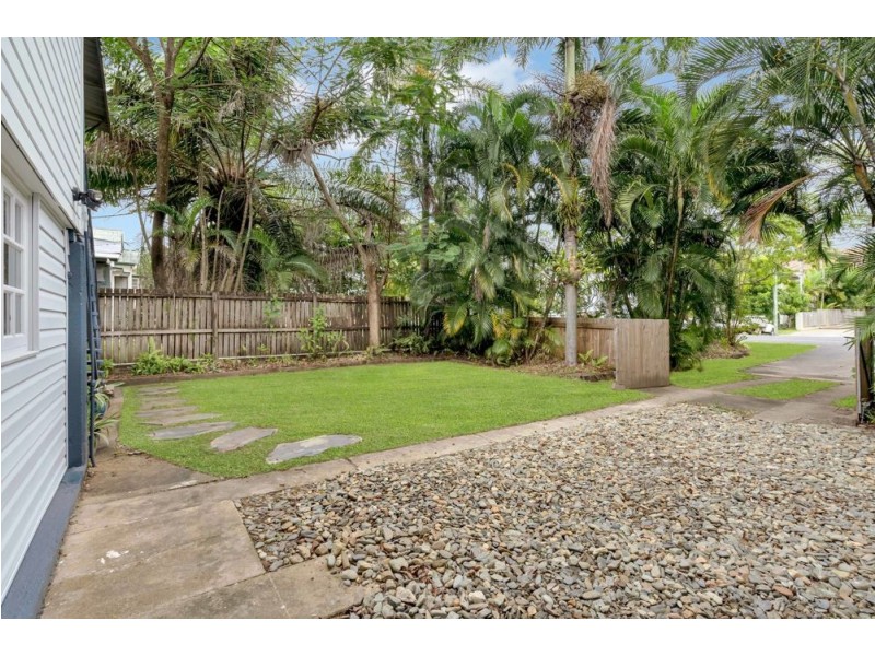 388 McLeod Street, Cairns North QLD 4870