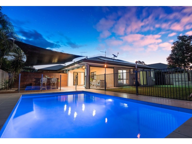 5 Norwood Crescent, Trinity Park QLD 4879