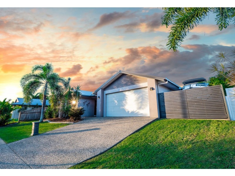 5 Norwood Crescent, Trinity Park QLD 4879