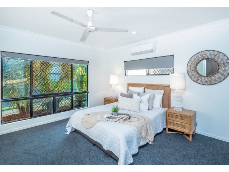 5 Norwood Crescent, Trinity Park QLD 4879