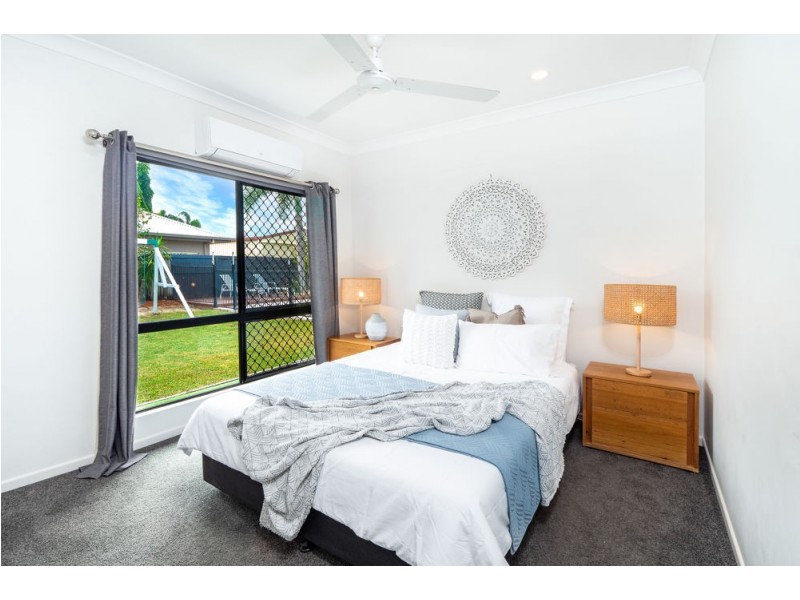 5 Norwood Crescent, Trinity Park QLD 4879