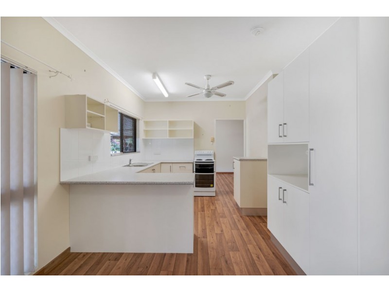 6 Gouldian Street, Bayview Heights QLD 4868