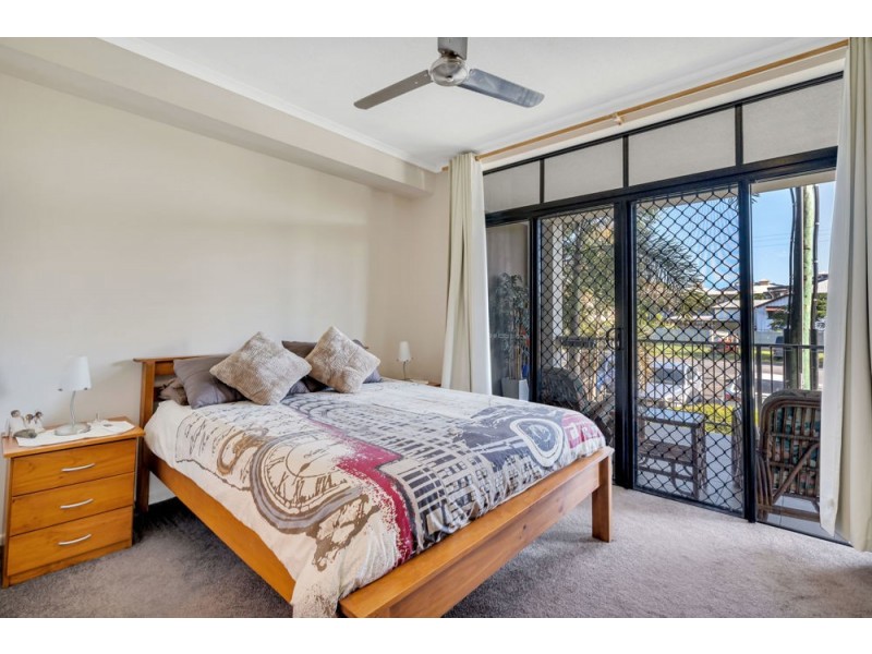 2/97-99 Martyn Street, Parramatta Park QLD 4870