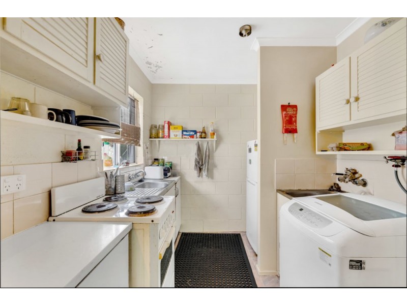 5/73-75 Toogood Road, Woree QLD 4868