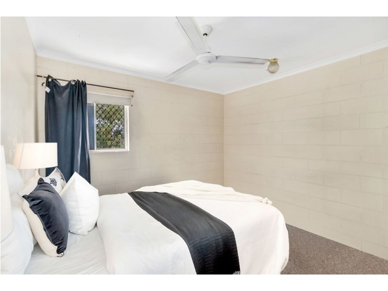 5/73-75 Toogood Road, Woree QLD 4868