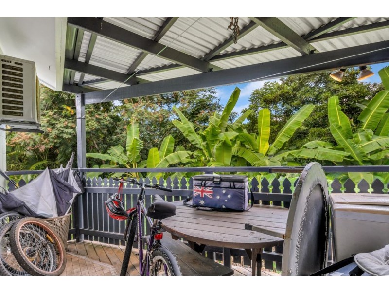 5/73-75 Toogood Road, Woree QLD 4868