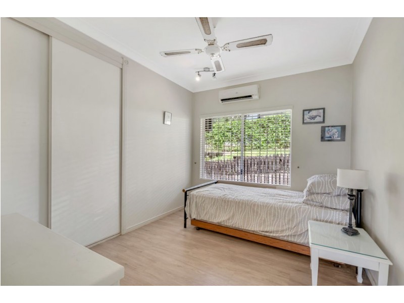 39 Summer Hill Drive, Mooroobool QLD 4870