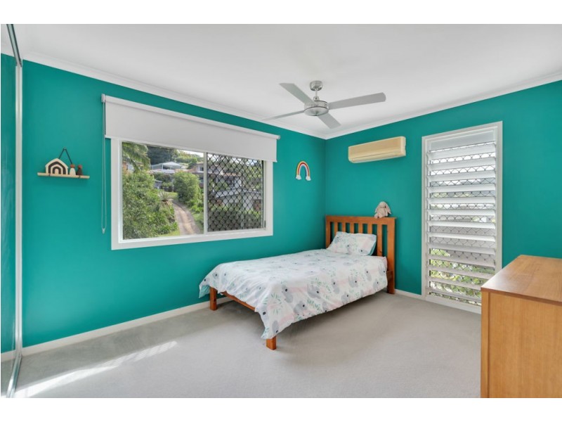 28 Atherton Street, Whitfield QLD 4870
