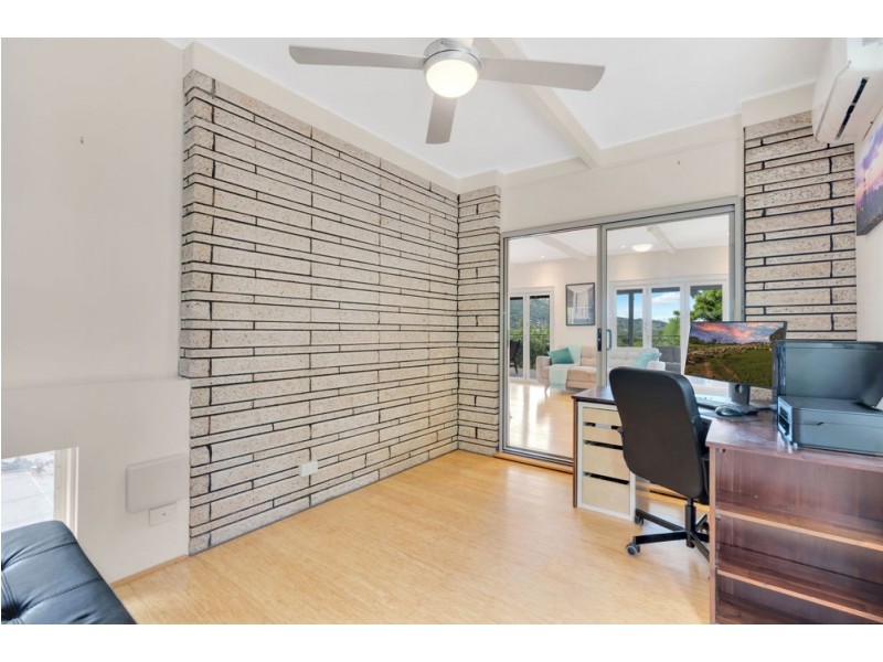 28 Atherton Street, Whitfield QLD 4870