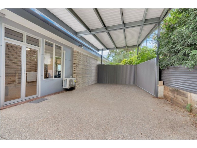 28 Atherton Street, Whitfield QLD 4870