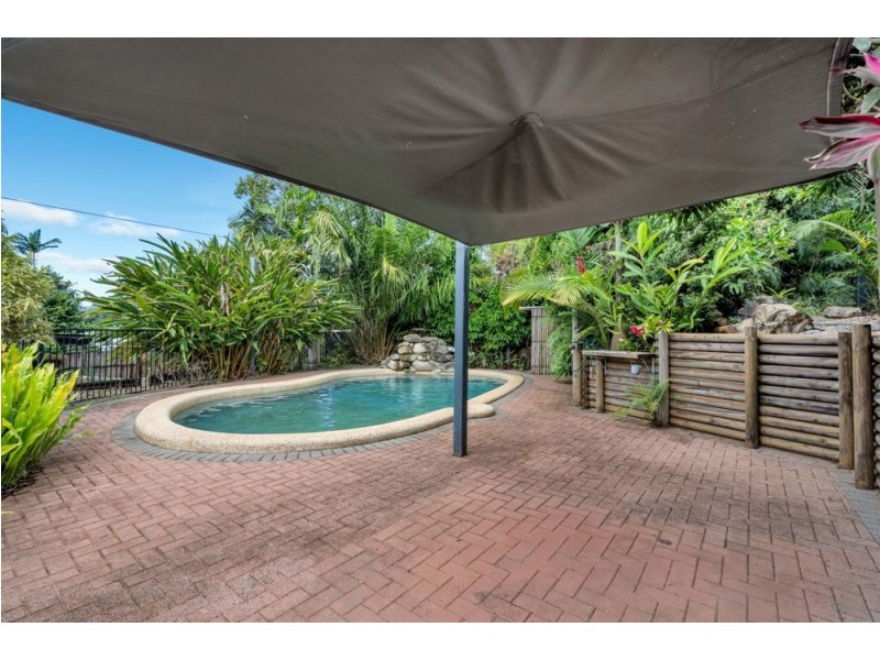 28 Atherton Street, Whitfield QLD 4870
