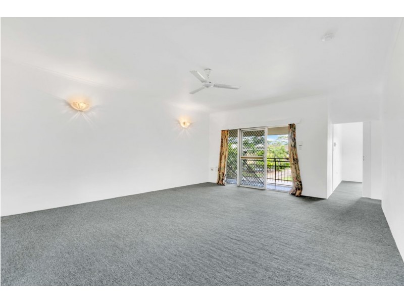 4/15 Girralong Street, Woree QLD 4868
