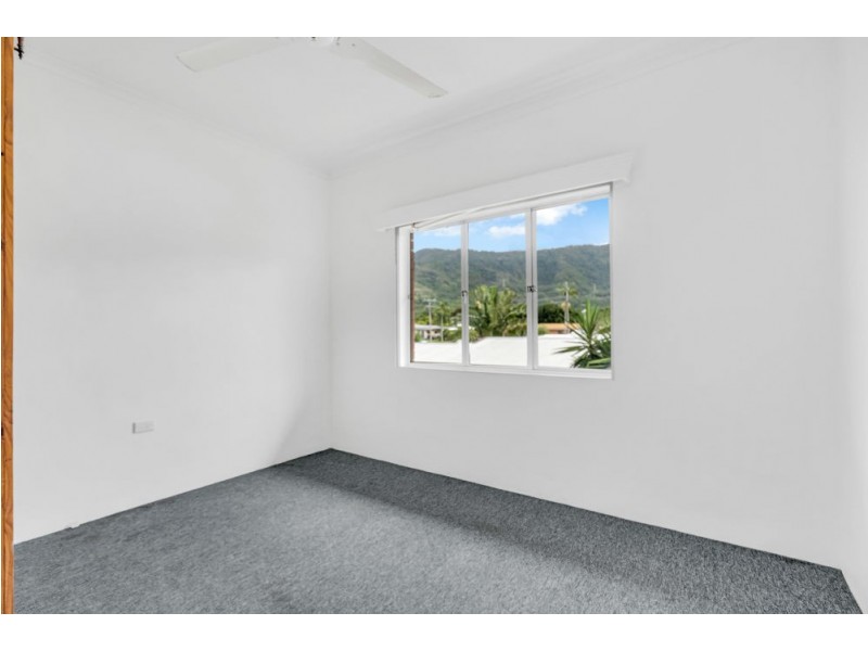 4/15 Girralong Street, Woree QLD 4868