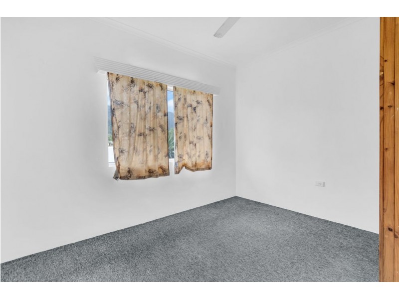 4/15 Girralong Street, Woree QLD 4868