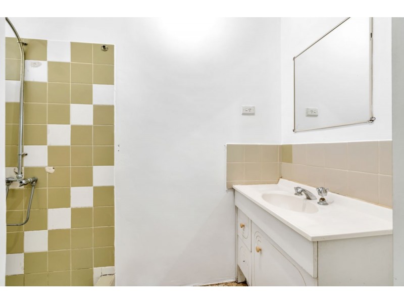 4/15 Girralong Street, Woree QLD 4868