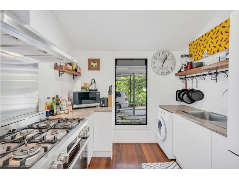 44 Hodel Street, Whitfield QLD 4870