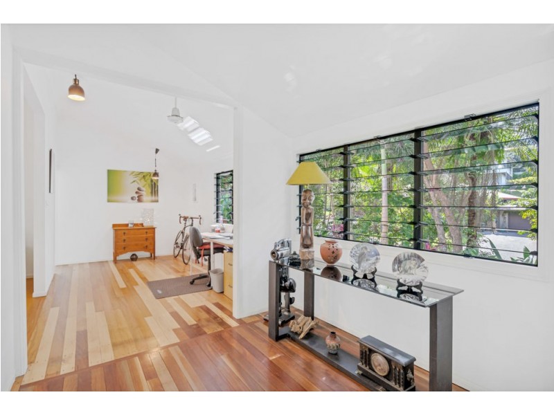 44 Hodel Street, Whitfield QLD 4870