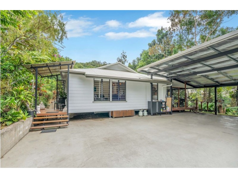 44 Hodel Street, Whitfield QLD 4870
