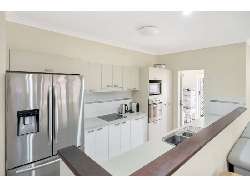 15 Goldberg Close, White Rock QLD 4868