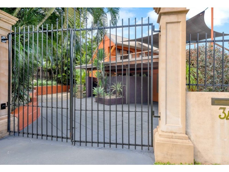 34 Valmadre Street, Caravonica QLD 4878