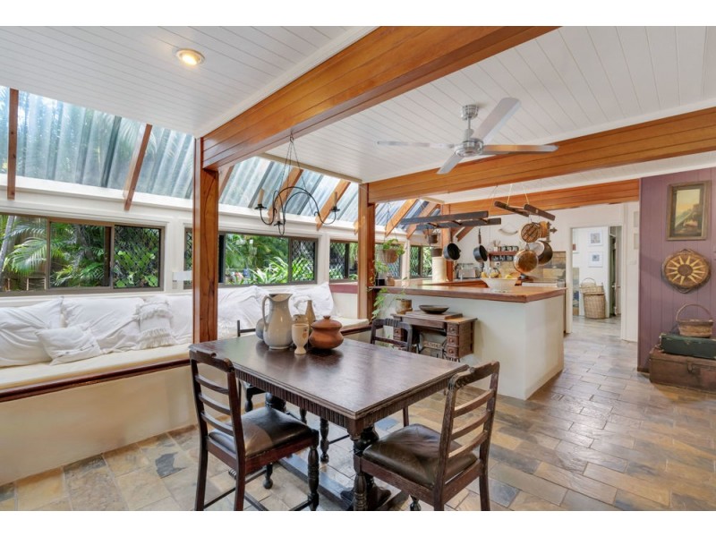 34 Valmadre Street, Caravonica QLD 4878