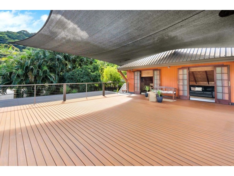 34 Valmadre Street, Caravonica QLD 4878