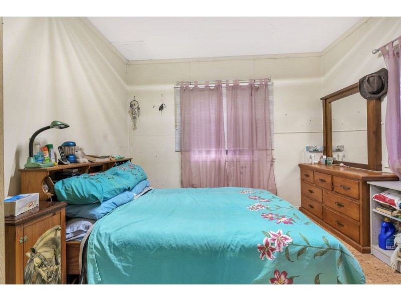 30 Peters Street, Mareeba QLD 4880