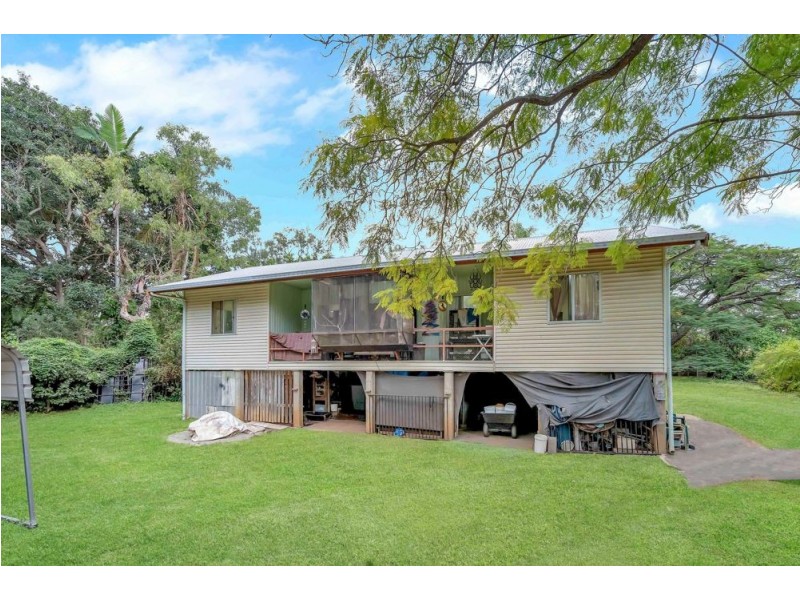 30 Peters Street, Mareeba QLD 4880