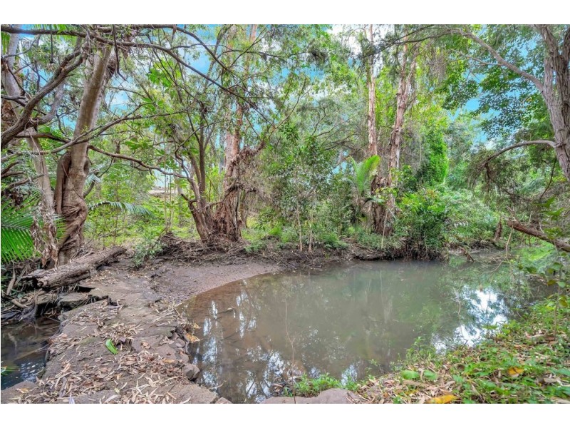 30 Peters Street, Mareeba QLD 4880