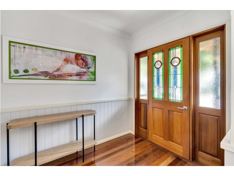 18 Glacier Road, Kamerunga QLD 4870