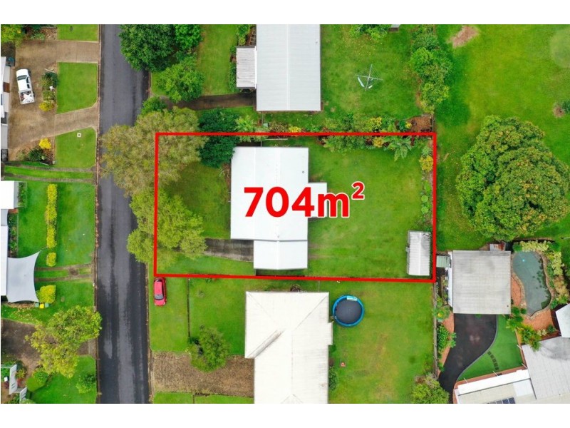 21 Karwin Street, Bayview Heights QLD 4868