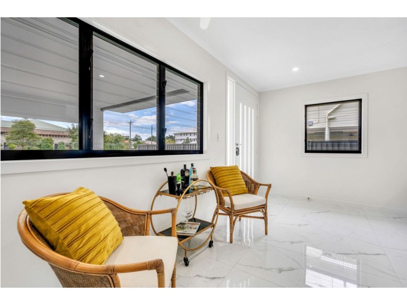 17A Smith Street, Cairns North QLD 4870