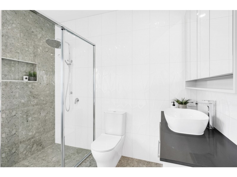 17B Smith Street, Cairns North QLD 4870