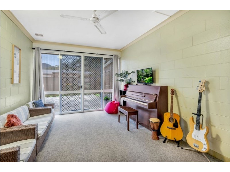 2/80 Hollywood Boulevard, White Rock QLD 4868