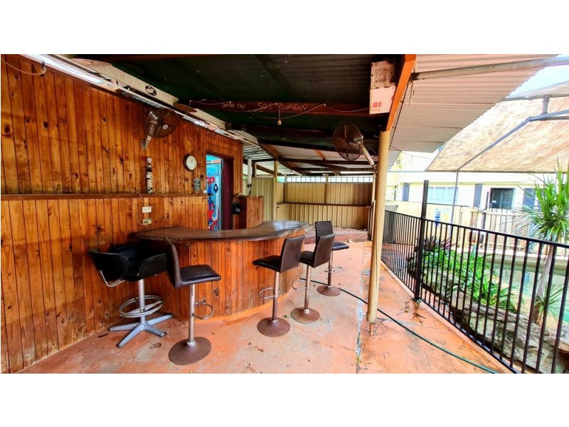 291-293 McCoombe Street, Mooroobool QLD 4870