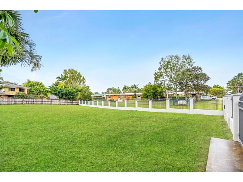 2 Albert Street, Cardwell QLD 4849
