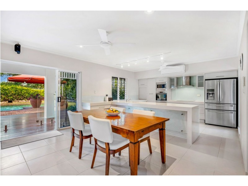 10 Cascade Avenue, Kewarra Beach QLD 4879