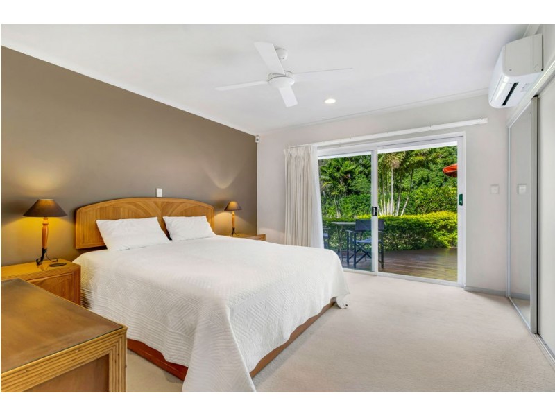 10 Cascade Avenue, Kewarra Beach QLD 4879