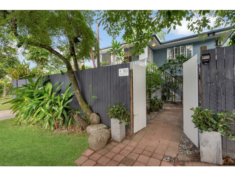 153 Greenslopes St, Edge Hill QLD 4870