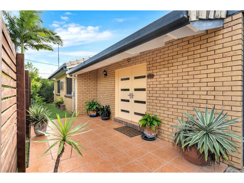 154 Woodward Street, Edge Hill QLD 4870