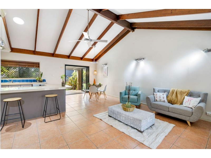 154 Woodward Street, Edge Hill QLD 4870