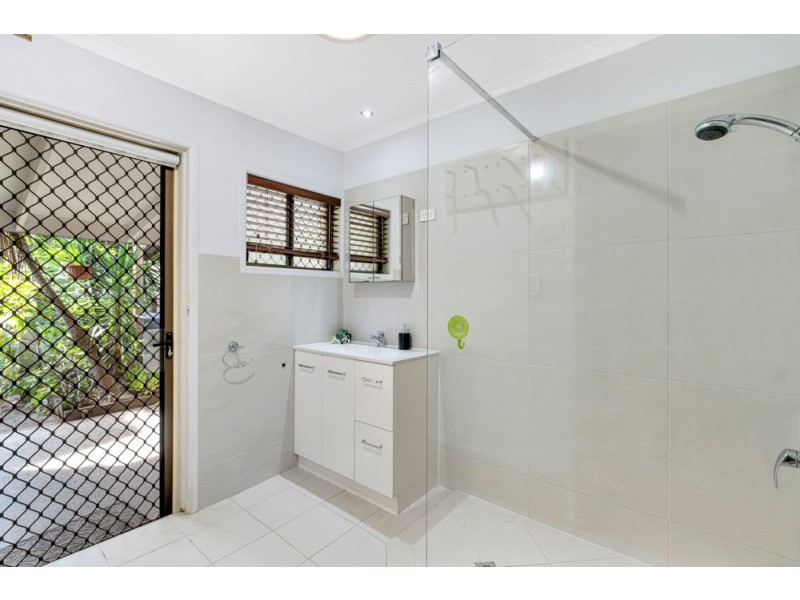 154 Woodward Street, Edge Hill QLD 4870