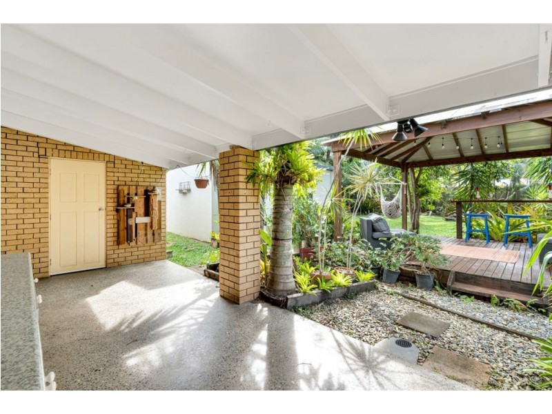 154 Woodward Street, Edge Hill QLD 4870
